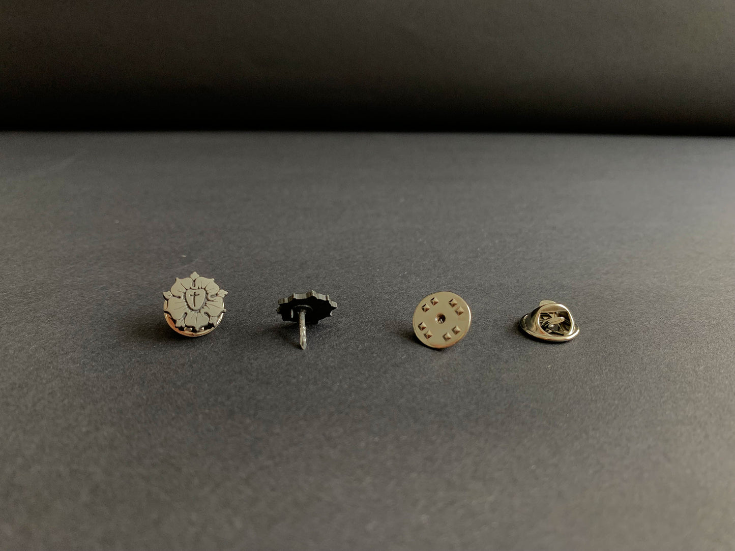 Pin Lutherrose